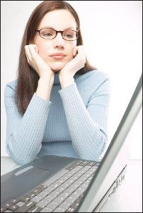Hemera-Frau-Laptop